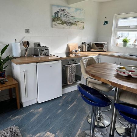 Cosy Beach Chalet Scratby Εξωτερικό φωτογραφία