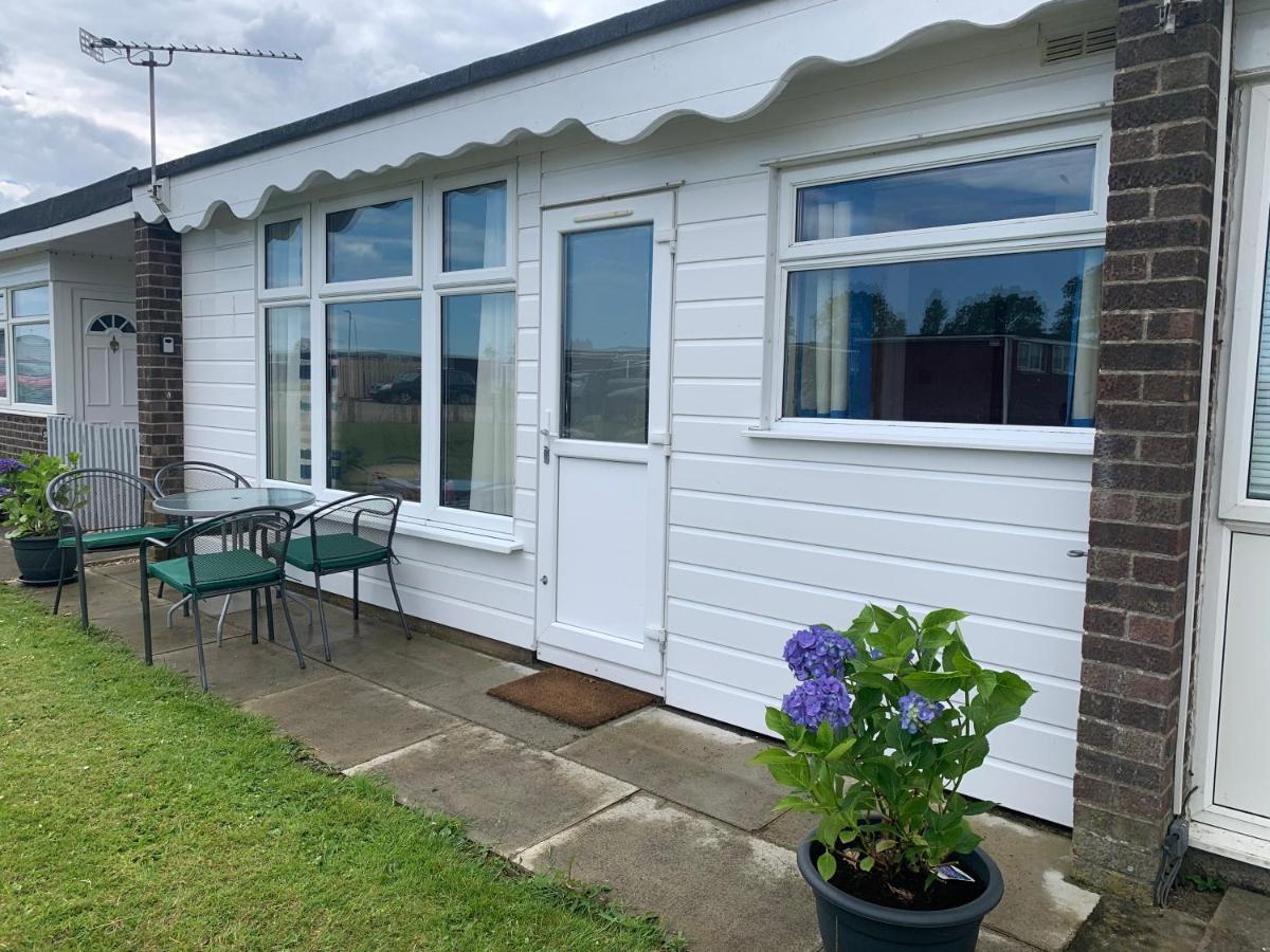 Cosy Beach Chalet Scratby Εξωτερικό φωτογραφία